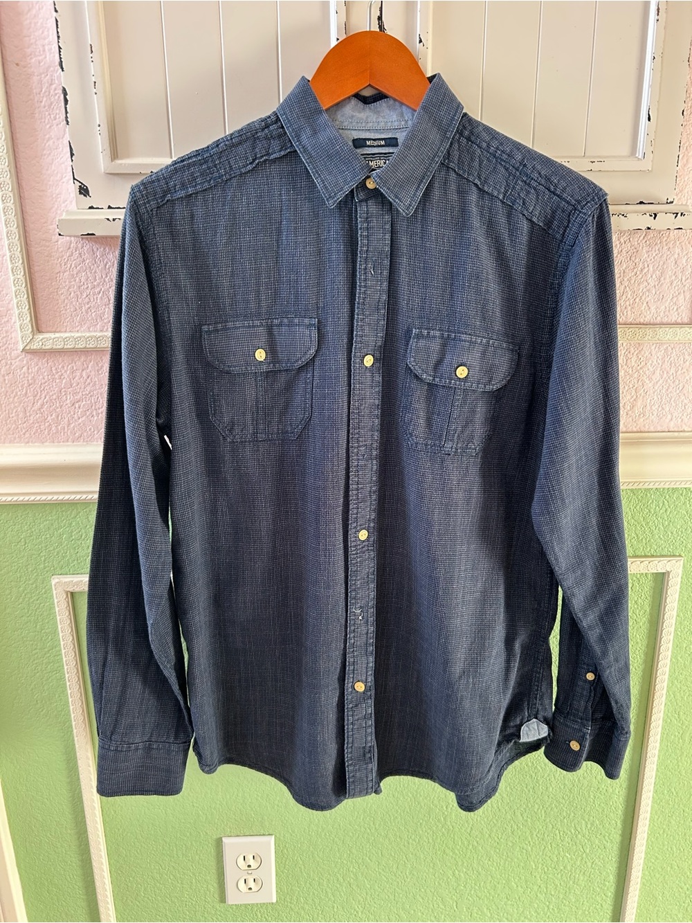 American Rag Men's Dark Blue Button-Down Denim Shirt Medium